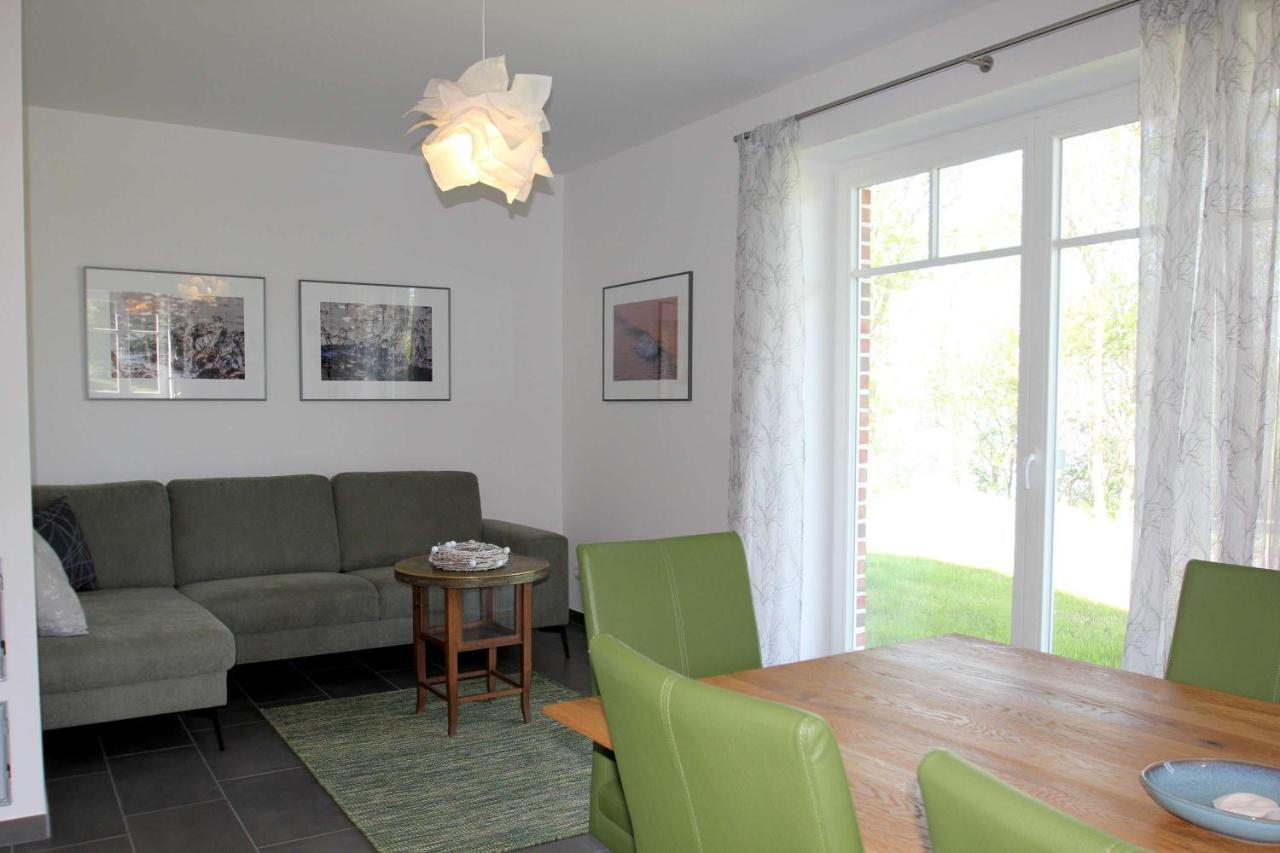 Wassernahes Ferienhaus Mit Meerblick Und Schwimmbadnutzung In Sellin - Ferienhaus Rohrweihe Gager Exteriér fotografie